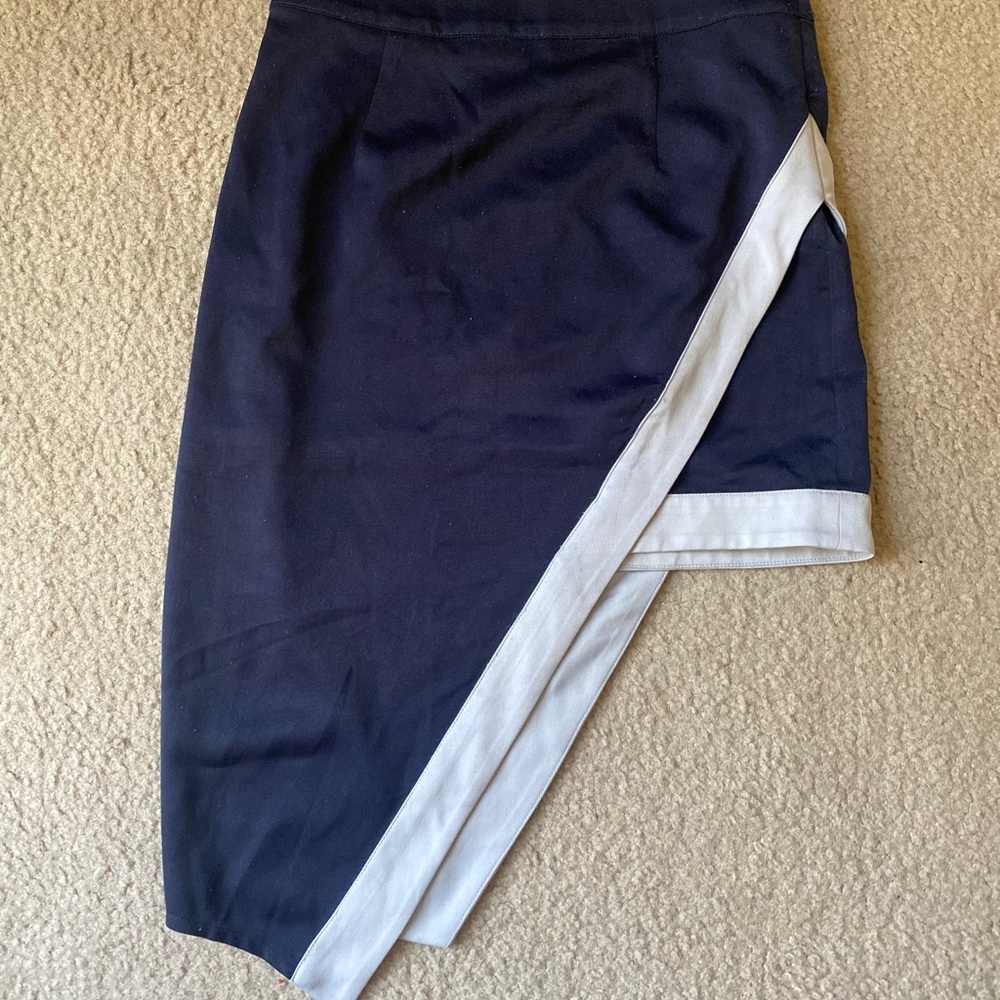 Skirt (never worn)